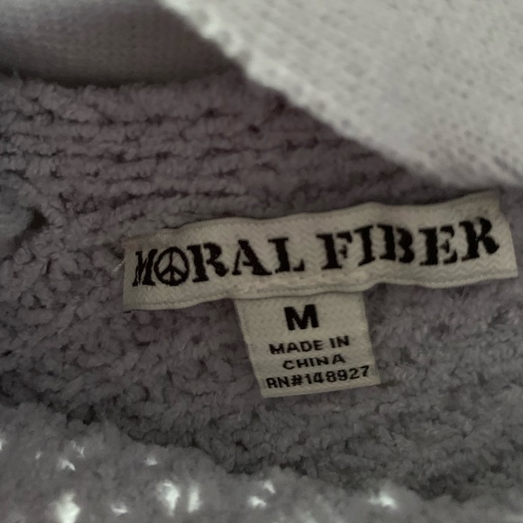 Crazy Cozy Sweater 🧶💙 - Picture 4 of 4